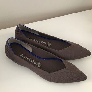 Rothy's - Brand New - Pointed Toe - 10 - Mink